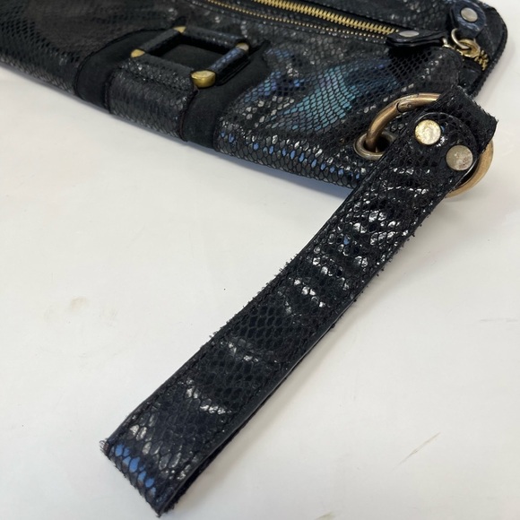 Jimmy Choo Mave leather snaked - embossed pattern Clutch - Picture 5 of 9